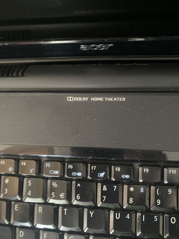 Vand Laptop Acer pentru piese