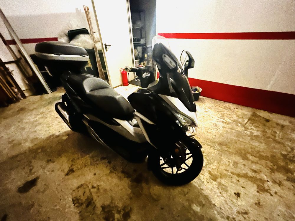 Honda Forza 300 an 2018,inmatriculat