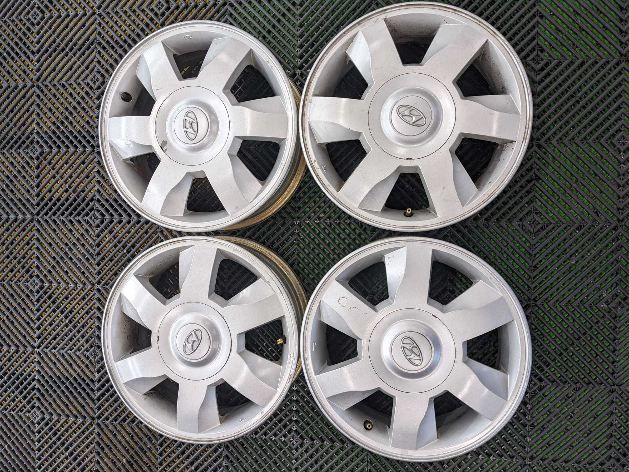 4 JANTE R 15 J5,5 ET46 original hyundai 4X114,3