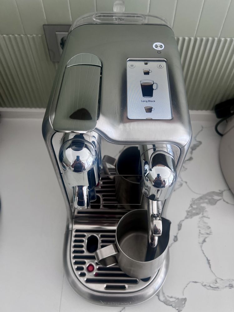 Nespresso Creatista Pro