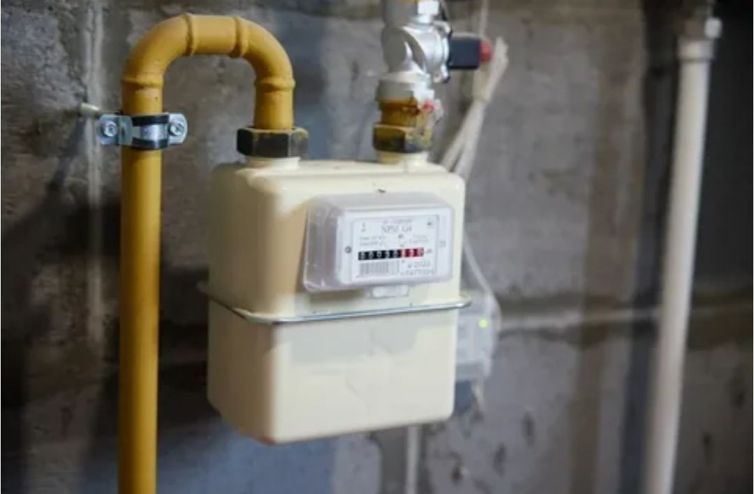 Установка счётчика газа. Сварщик Сантехник. Газосварка электросварка