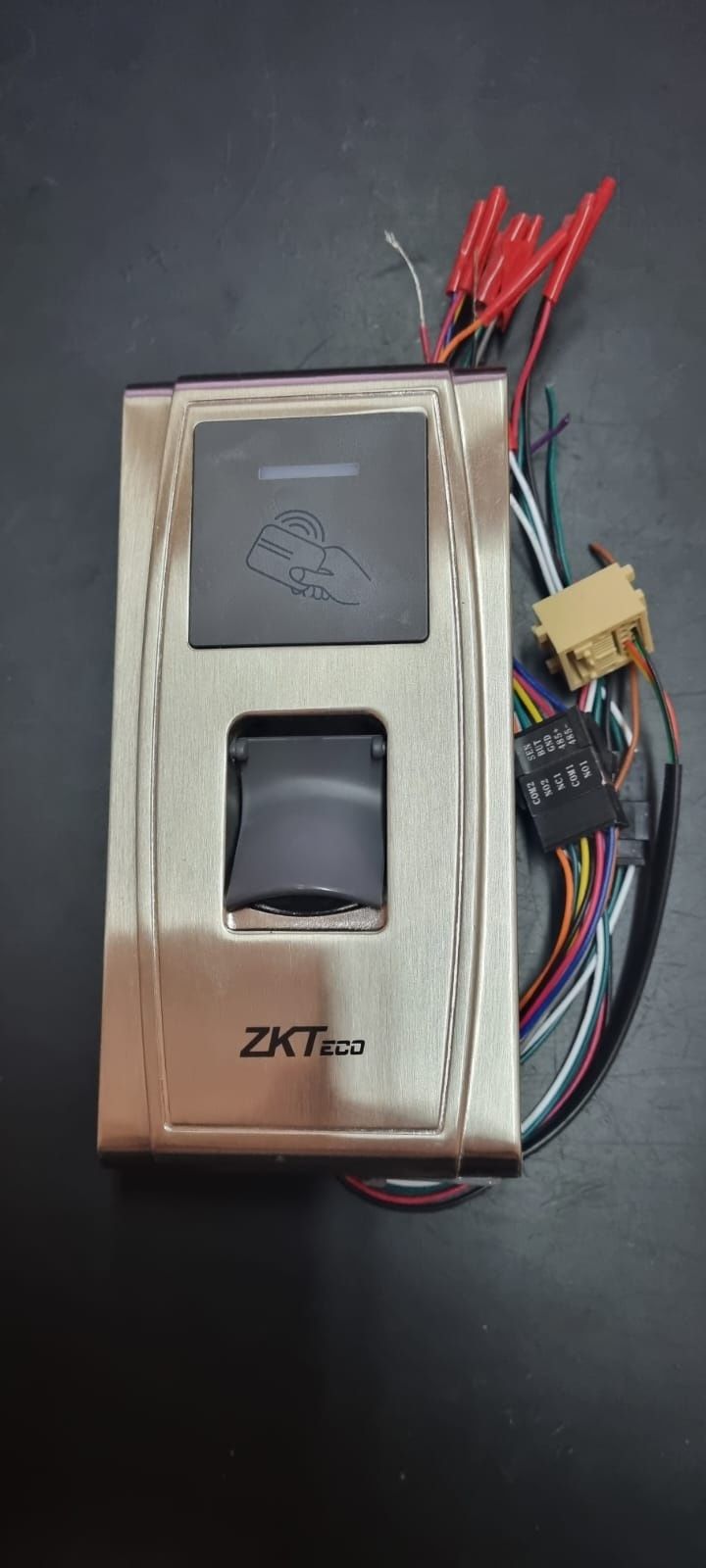 Биометрический терминал контроллер контроля доступа ZKTeco MA300