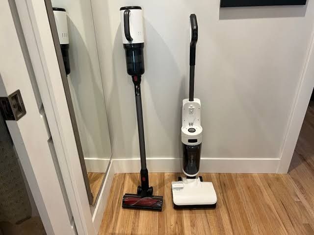 Моющий пылесос вертикальный Roborock Dyad Pro Combo
