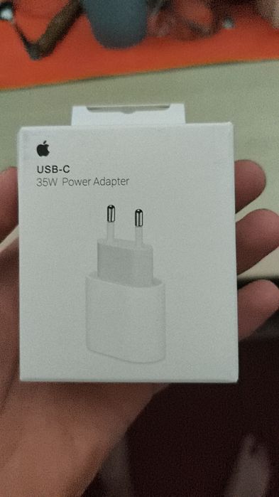 Зарядное устройство