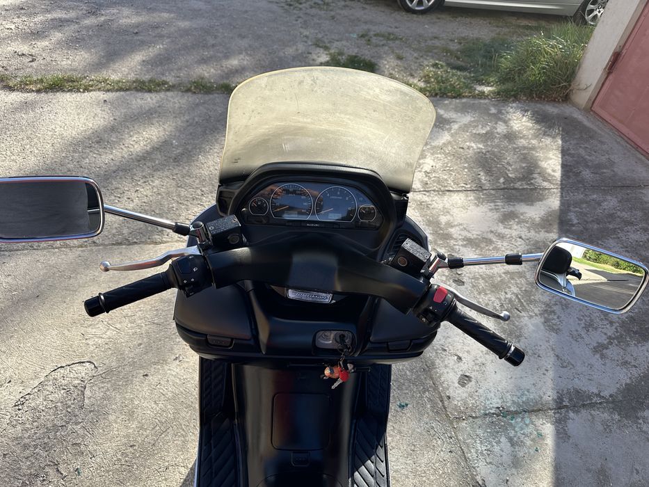 Suzuki burgman 400cm