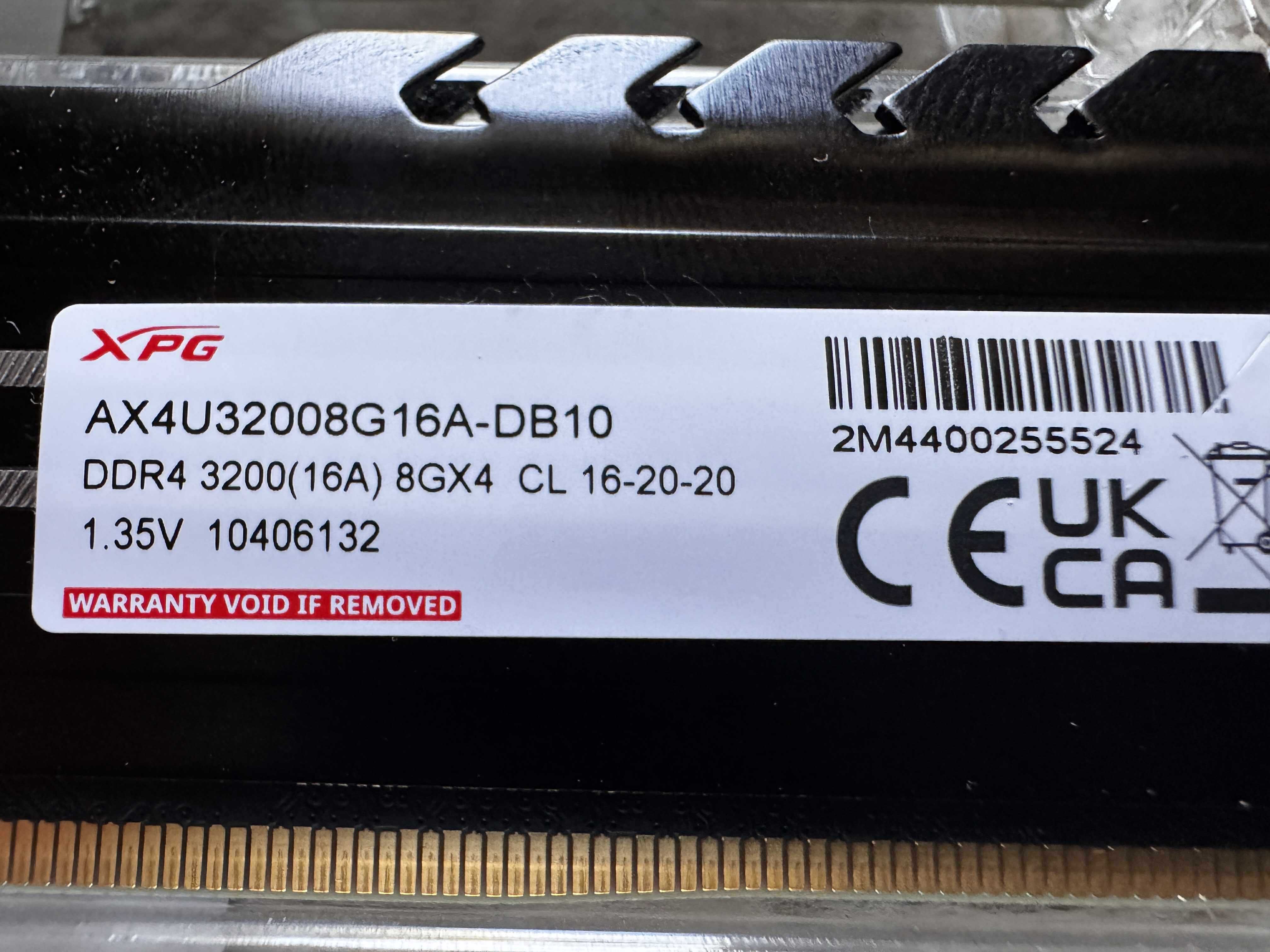 Оперативна памет XPG GAMMIX D10 16GB (2x8GB) DDR4 3200MHz RAM - CL16