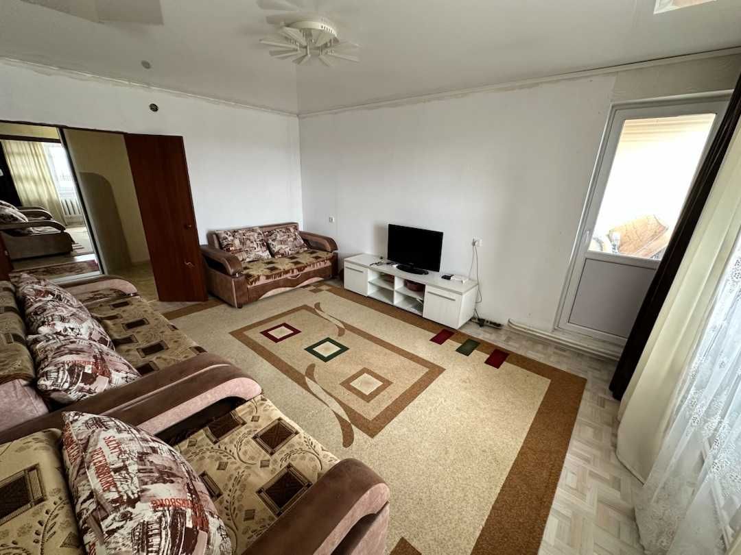 Продается 2х-комнатная квартира, по ул. Аль-Фараби 70 м2