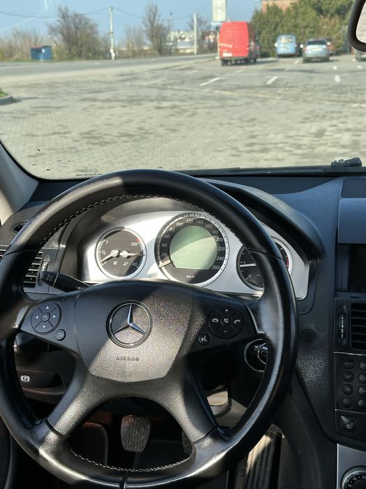 Mercedes Benz c220 w204