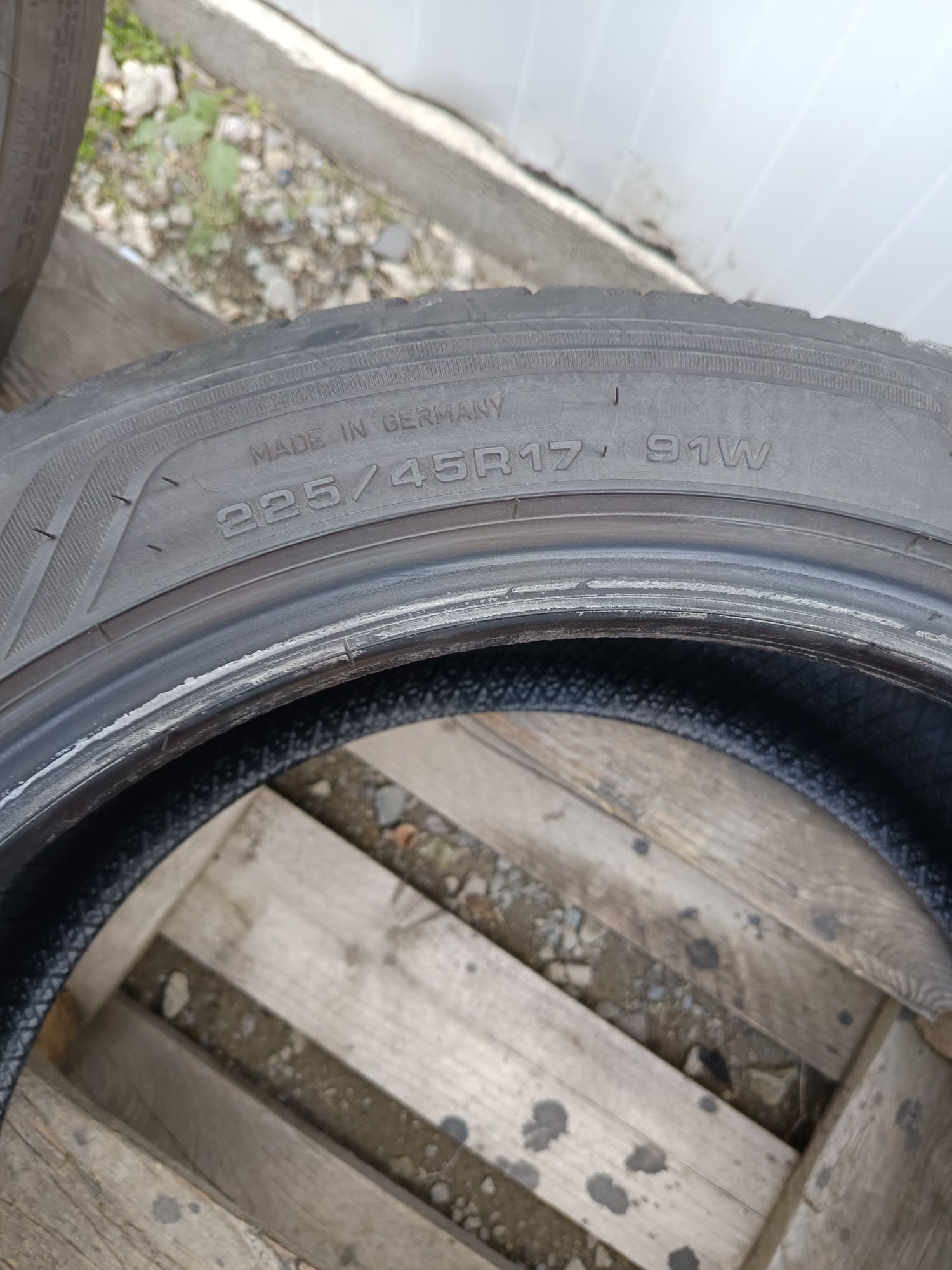 Летни гуми 225 45 R 17 GOODYEAR Дот 2522