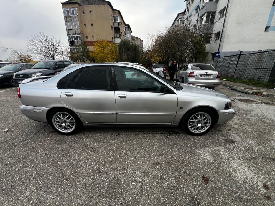 Vând sau schimb Volvo S40