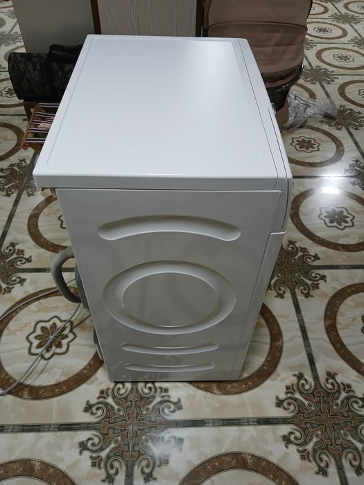 продается стиралная машина Bosch