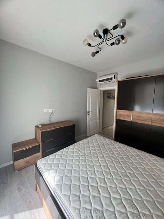 Дава се под наем Двустаен апартамент в Пловдив, Христо Смирненски - 80 кв.м за 600 € - Снимка #2