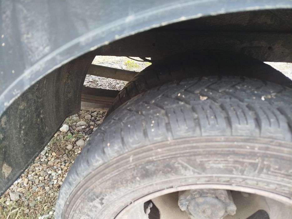 VW LT 46 detarat , se conduce cu B