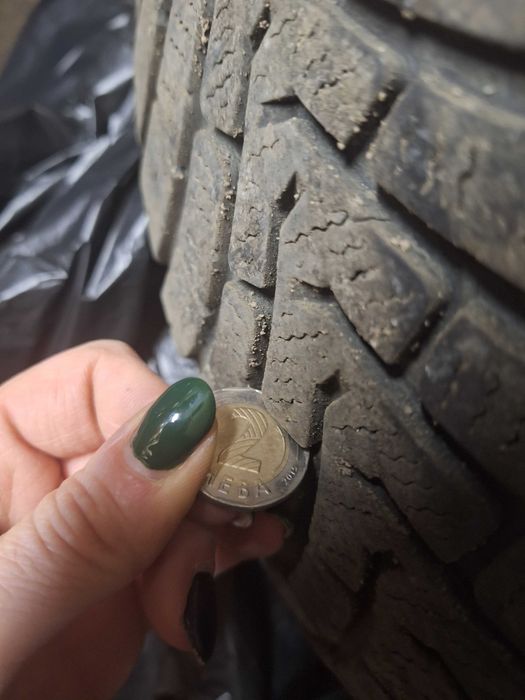 215 60 17, Зимни гуми FALKEN, 4 броя