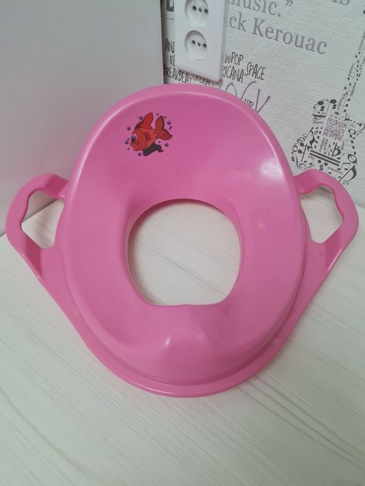 Продам детский горшок