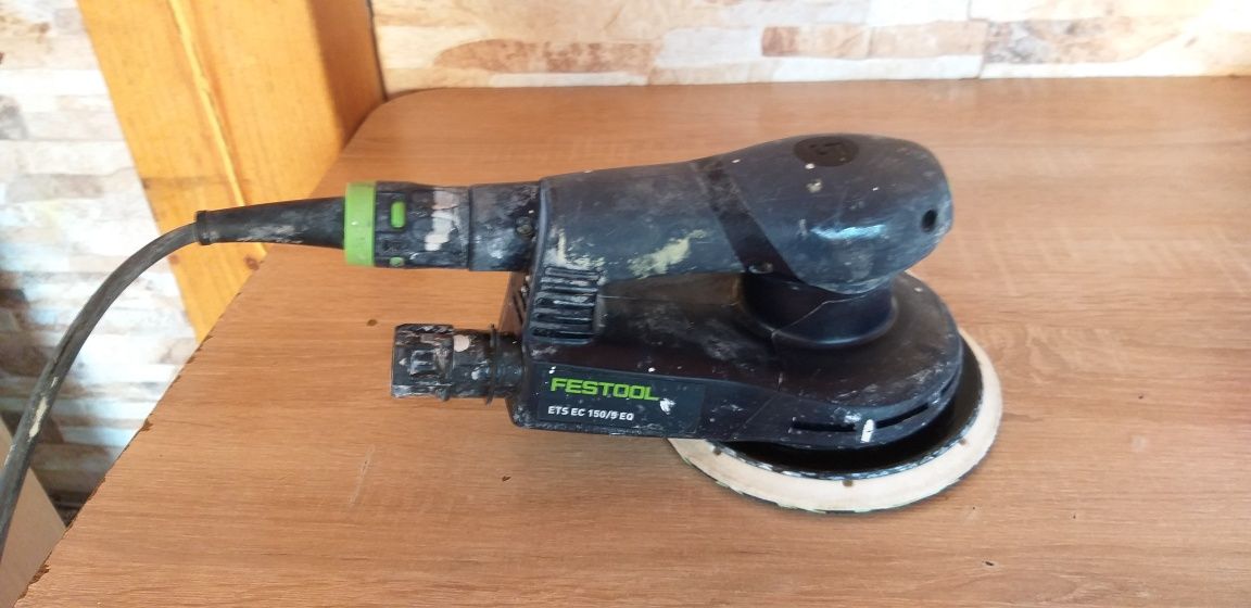 Radio Milwaukee Girafa  Festool Aspirator Festool