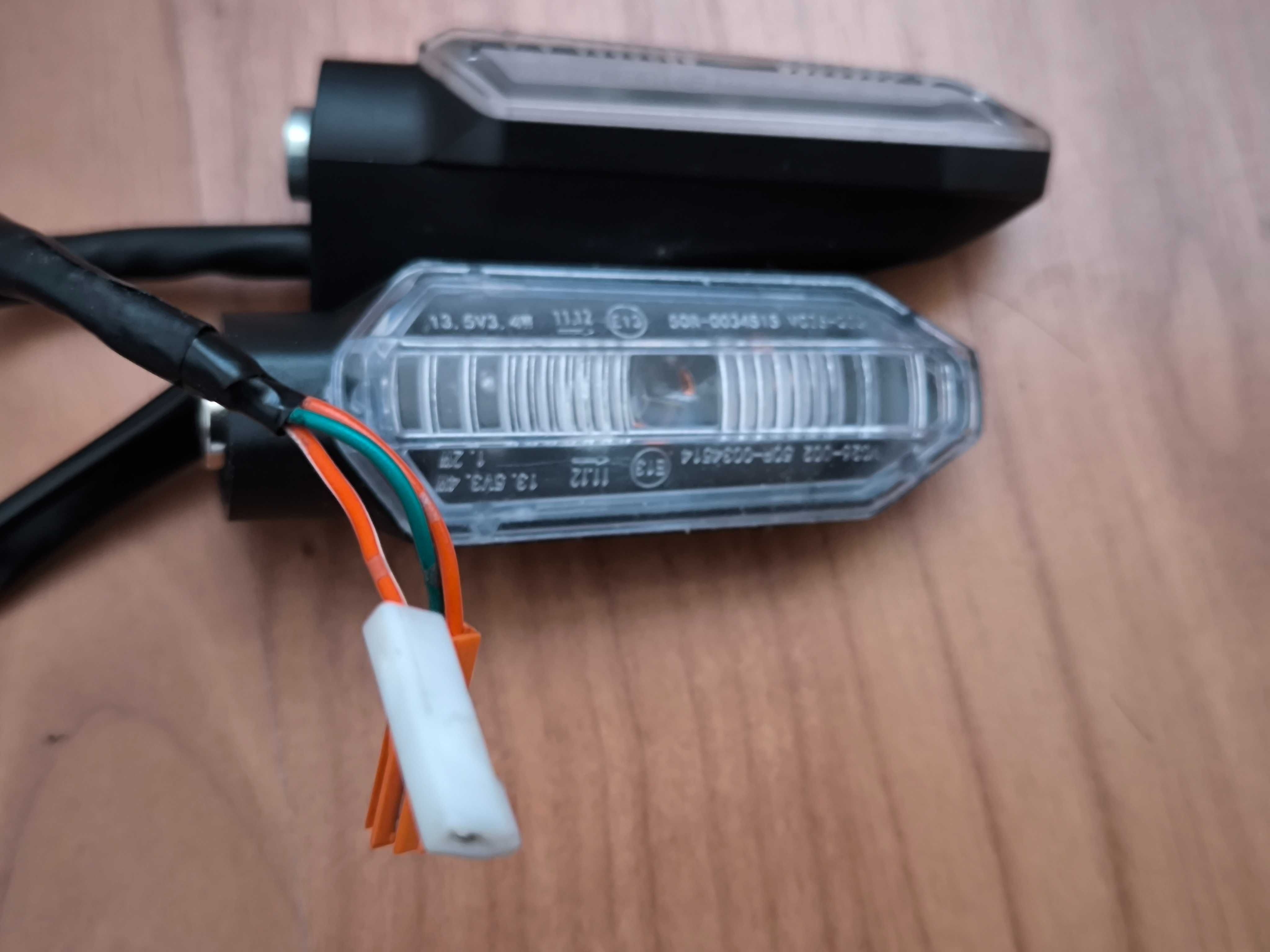 Semnalizari Led Mufe OEM similare Honda CB650R CB500F CBR650R