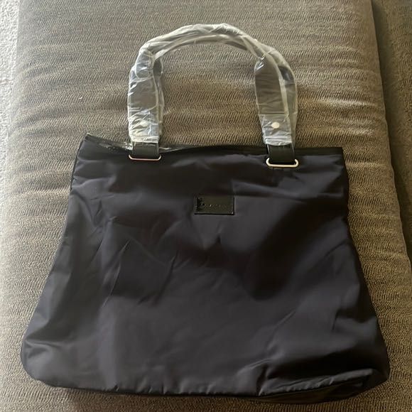 Calvin Klein черна чанта