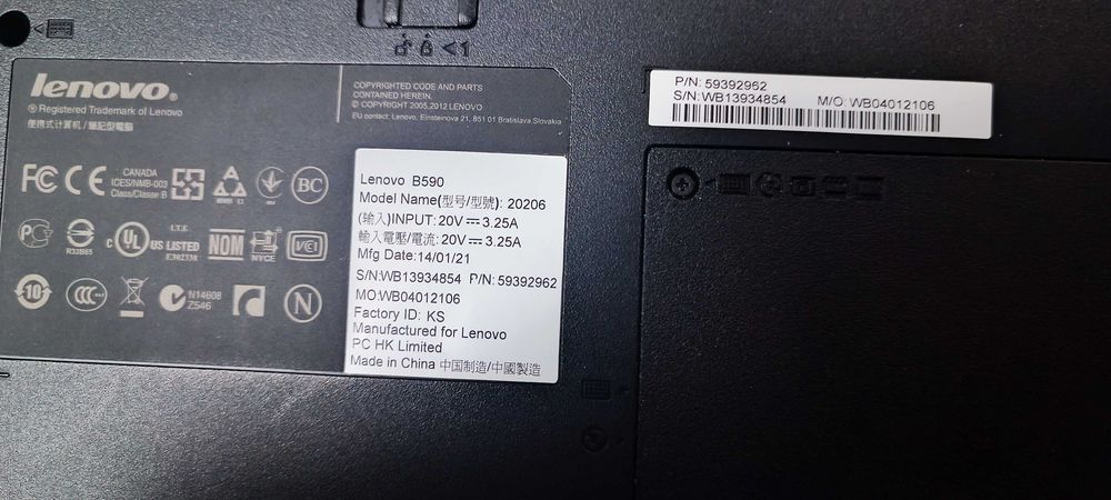 Laptop Lenovo B590 procesor Intel Celeron 1005M 1.90GHz, 4GB