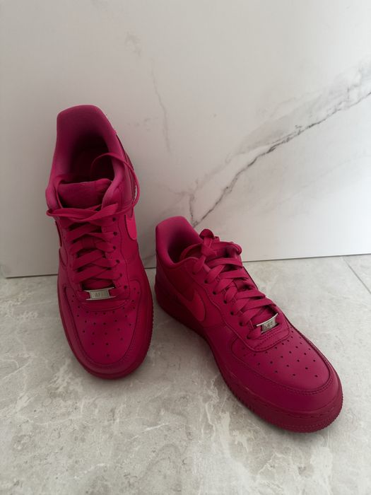 Adidași Nike Air Force 1 – Mărimea 38, stare impecabilă!
