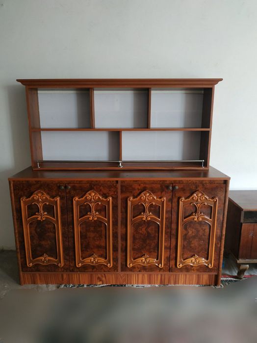 Кухини мебил настений