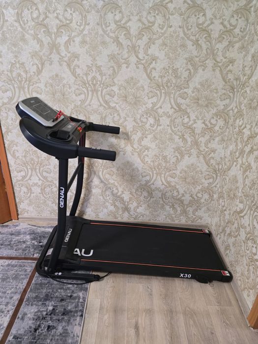 Продам беговую дорожку