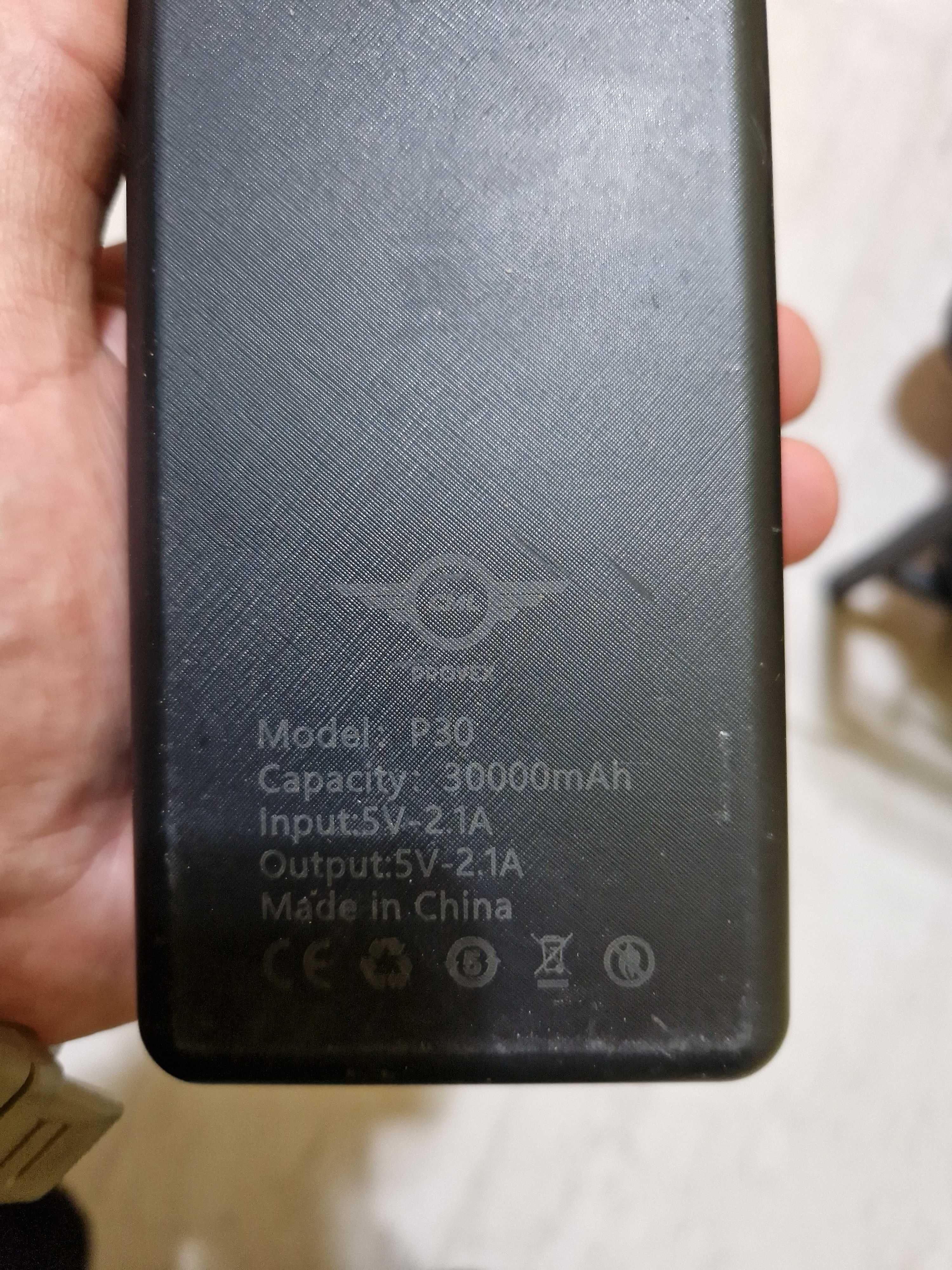 Външна батерия 30000 mah