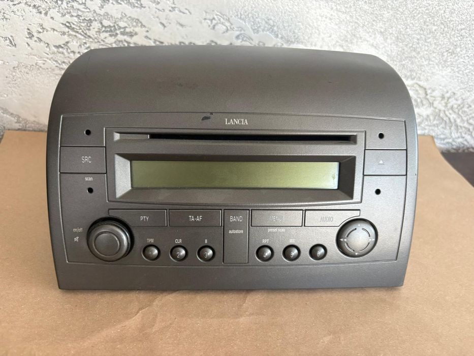 Lancia Ypsilon CD player