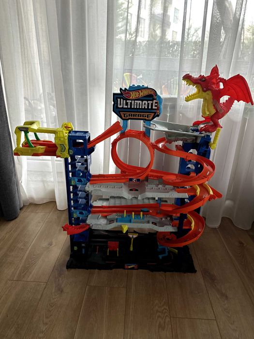 Hot Wheels Ultimate Garage