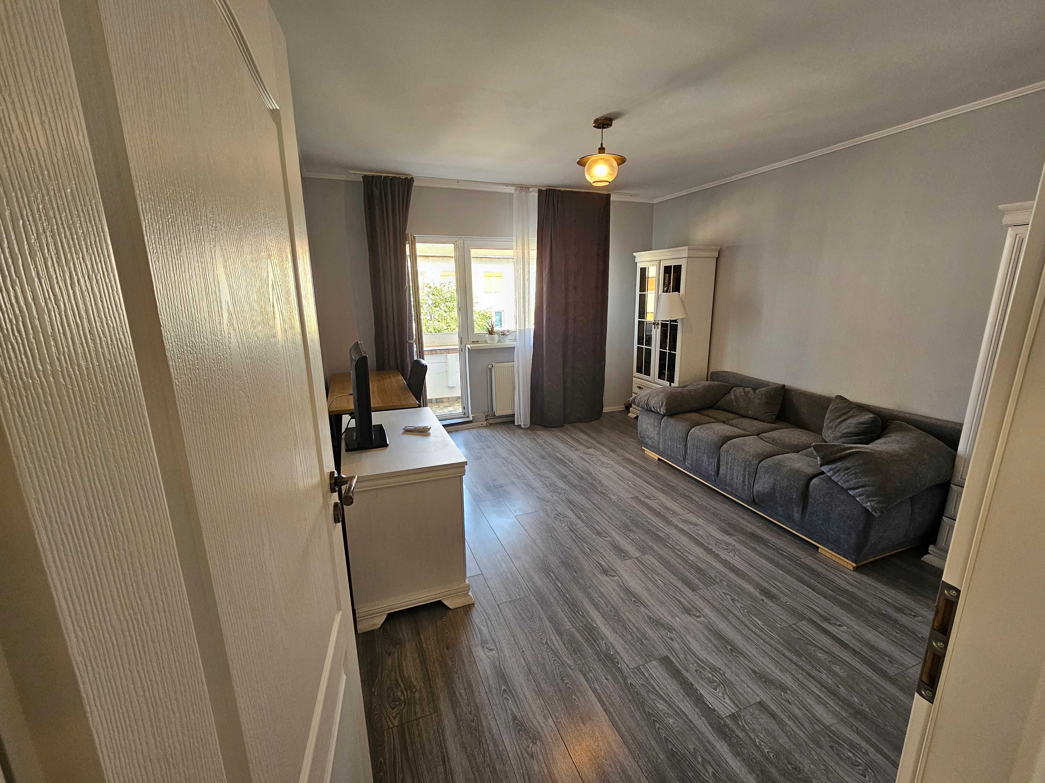 Apartament 2 camere decomandat, Balcescu , amenajat , ideal investitie