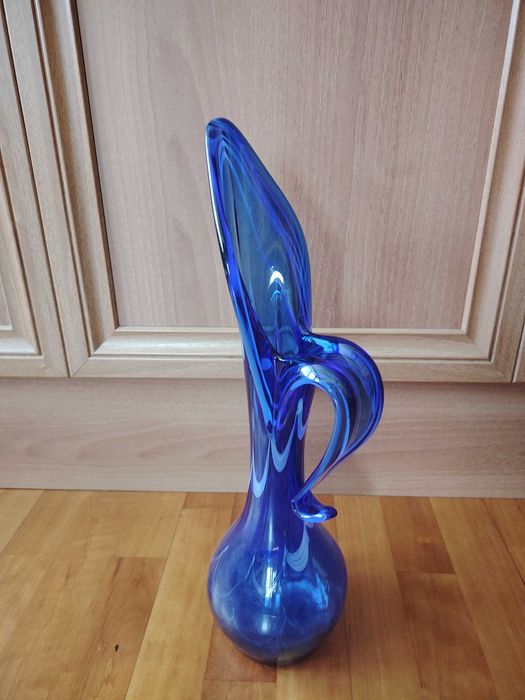 Ръчно изработена ваза от арт стъкло