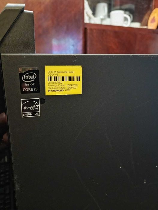 Vand Unitate PC I5 pret 700 lei