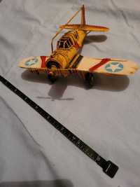 Avion vintage în miniatură, lucrat manual, obiect de decor!
