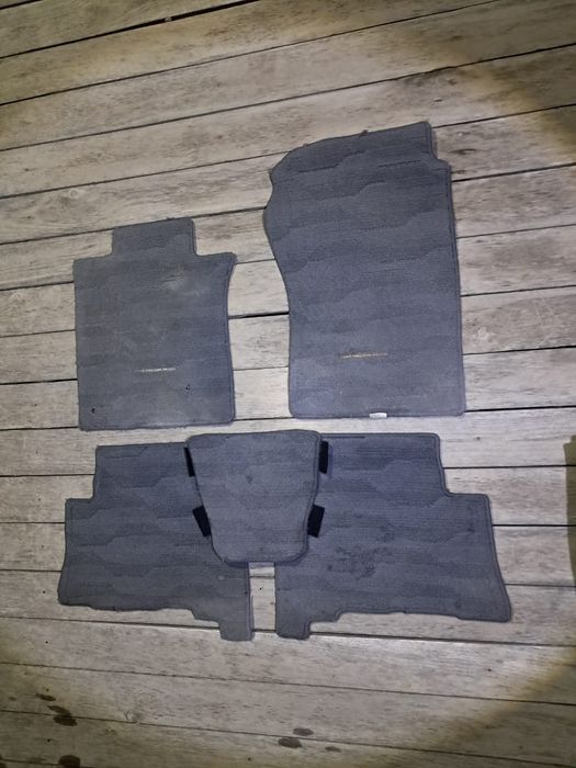 Полики  на прадо