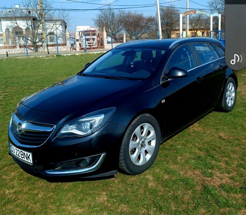 Opel insignia sports tourer 2015 ..diesel