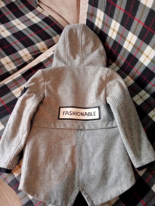 Продам пальто  на мальчика