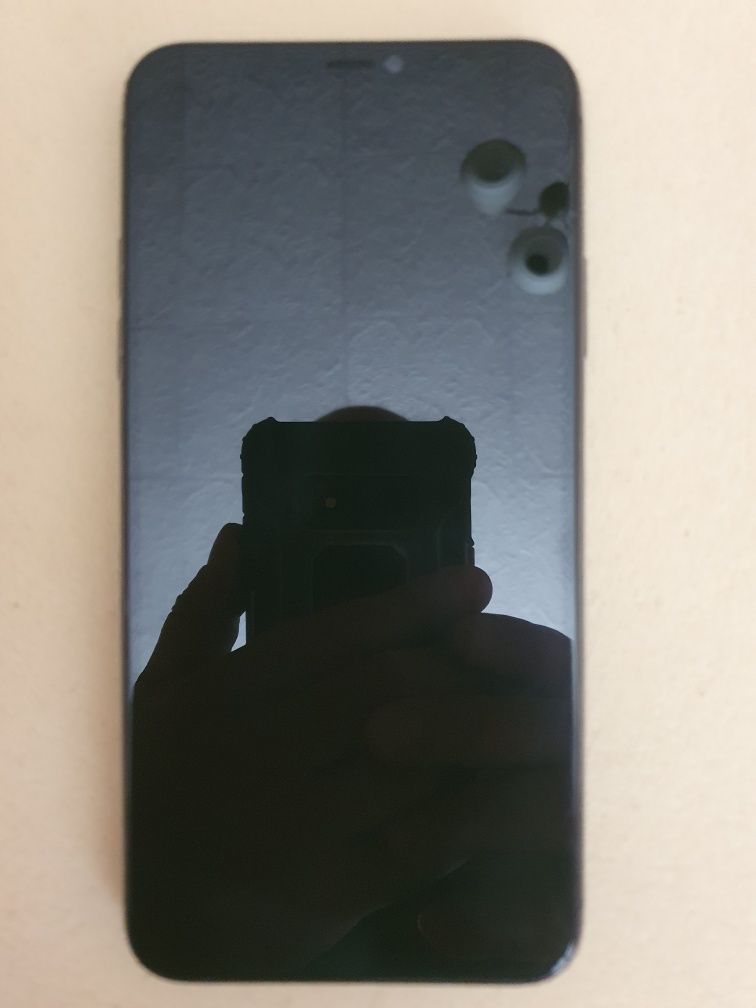 продавам iphone 14 pro max и 11 pro max