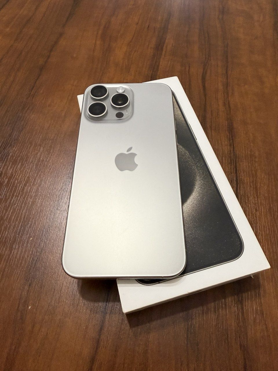 iPhone 15pro max srochna