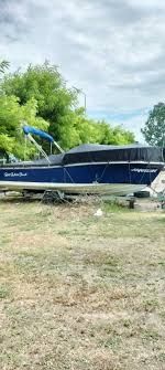 Vand barca cu motor kelt   walkaround yamaha 200cp