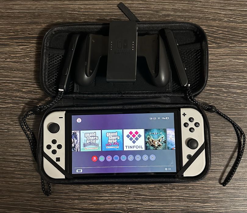 Nintendo Switch Oled в идеальном состоянии