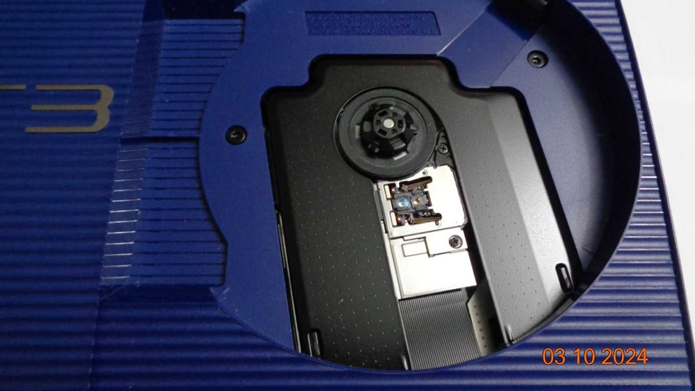 Sony PlayStation 3 Super Slim Azure Blue 500GB