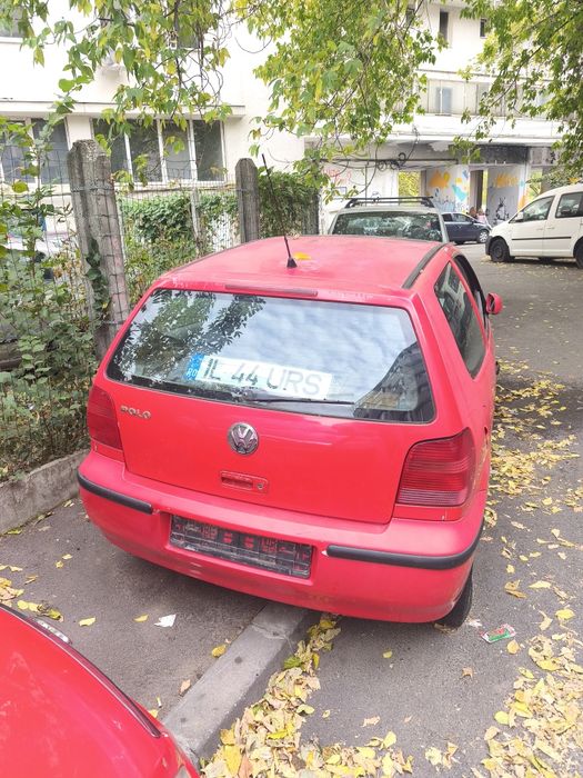 Volkswagen Polo 1.0 (anul 2000)