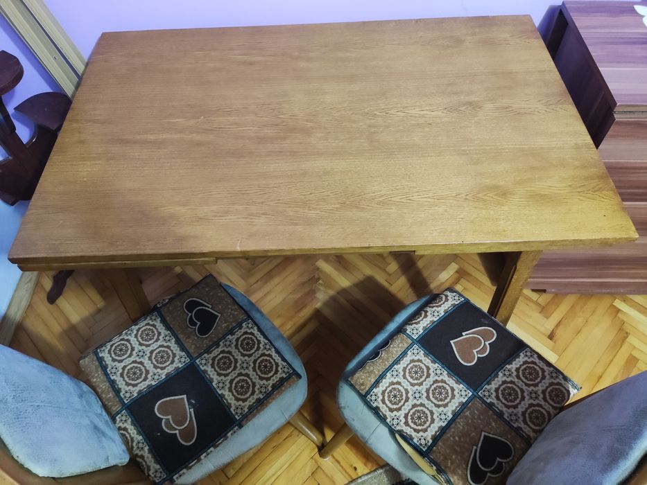 Masă Bucătărie extensibilă+ 2 scaune