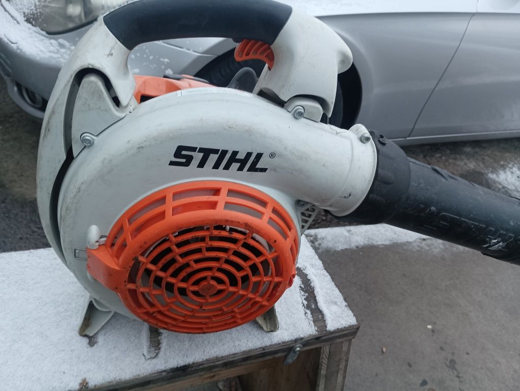 Бензинова духалка stihl bg 86