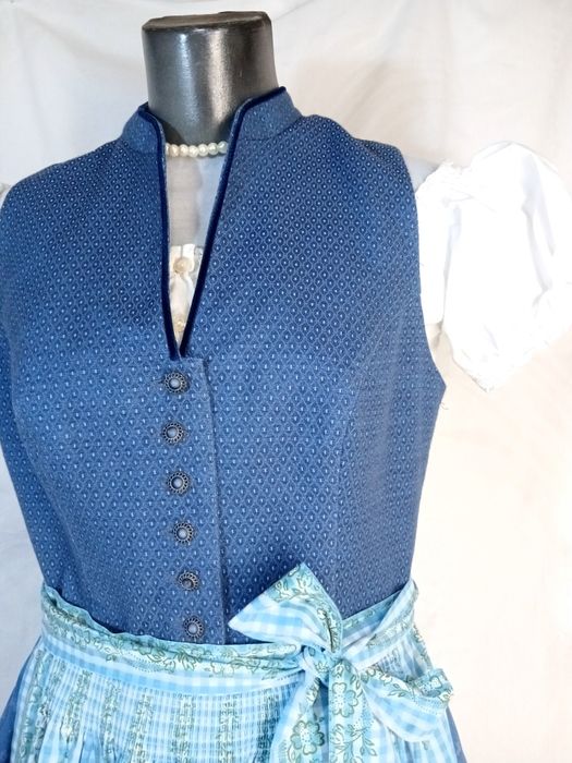 Dirndl Nr.42-44  Sarfan Rochie bavaeza tiroleza Oktoberfest