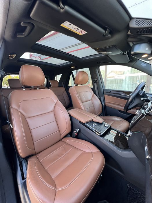 Mercedes Benz GLE 400