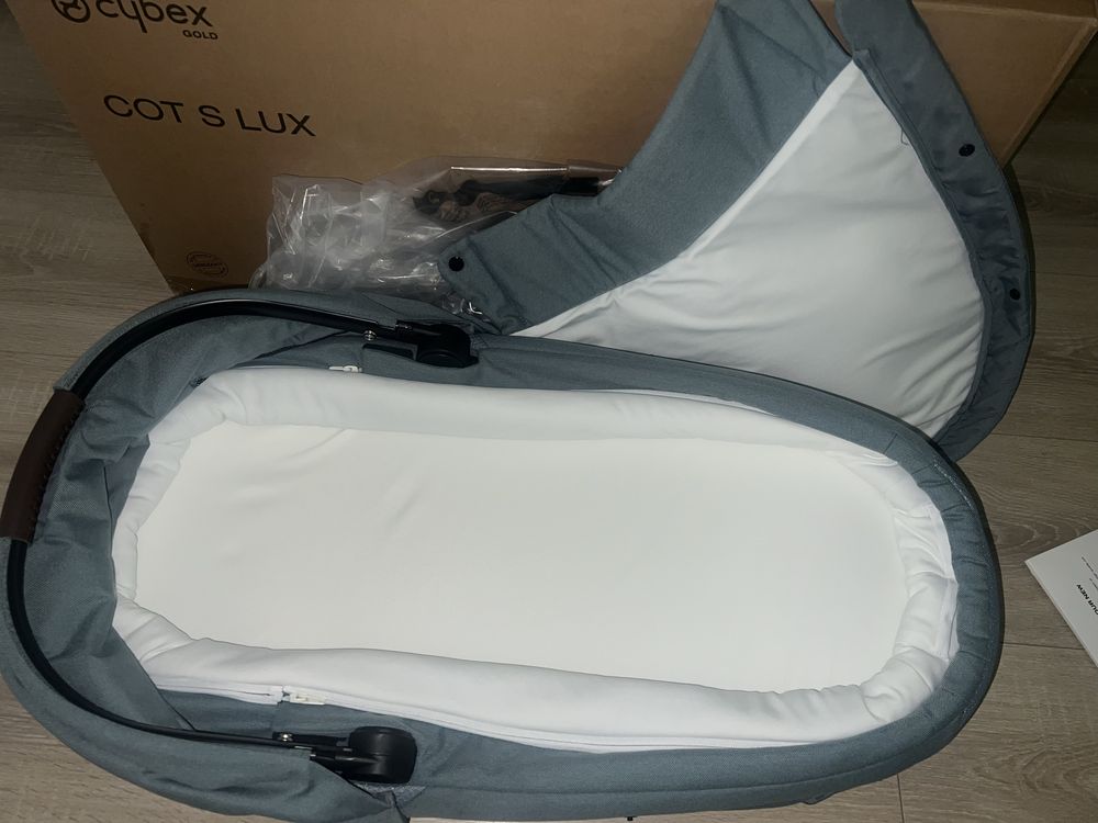Cybex кош за новородено Cot S, цвят sky blue-mid blue