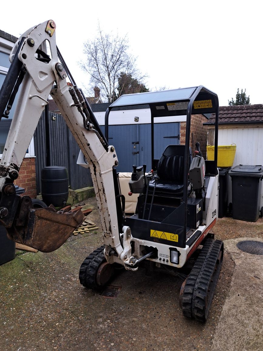 Mini excavator Bobcat&Takeuki!