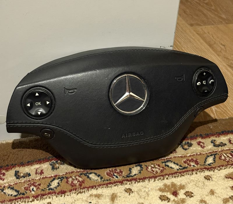 Подушка безопасноти в руль на w221