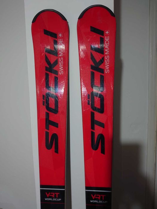 Швейцарски ски Stockli Laser GS